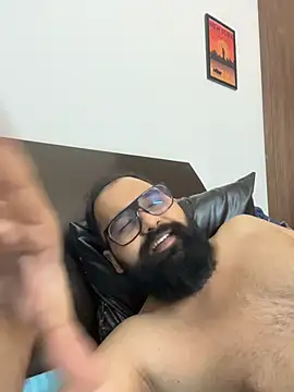 โชว์เว็บแคมของ ThatBeardDude