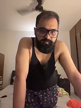 הופעת וובקאם של ThatBeardDude