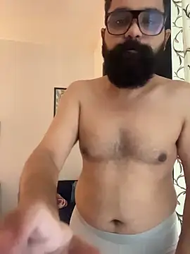 Pokazy przed kamerką – ThatBeardDude