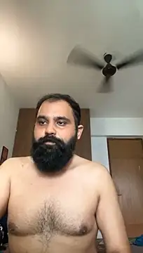 הופעת וובקאם של ThatBeardDude