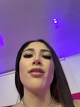 Czat XXX na żywo – babyy_nicols_m