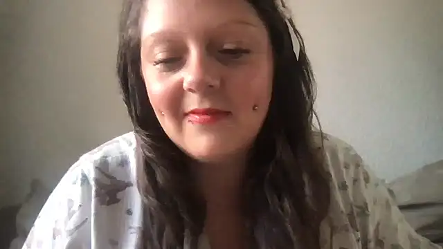 Czat XXX na żywo – FlirtyFrayaXX
