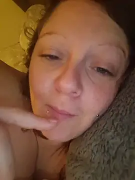 FlirtyFrayaXX Webcamshow