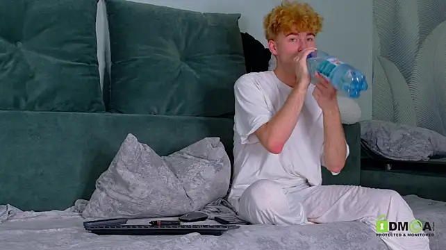 Show de moon_Gloww na webcam