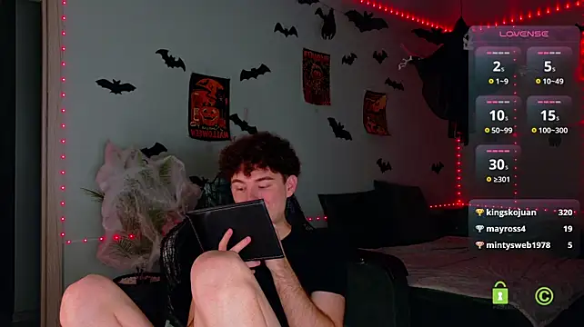 moon_Gloww Webcam show