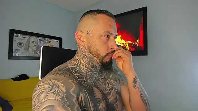 thiago_pg Webcam show