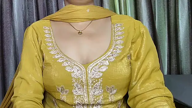 Sembang XXX Secara Langsung Radhika_4_you