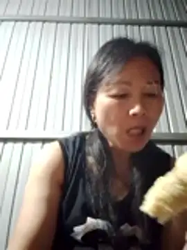 Kiss_love2's Live Chat Room