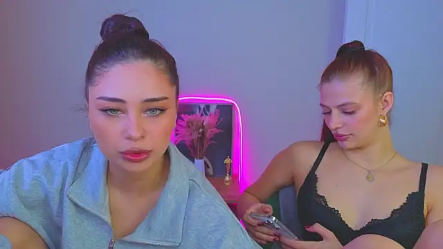 Sofia_Plump Adlı Modelin Web Kamerası Şovu