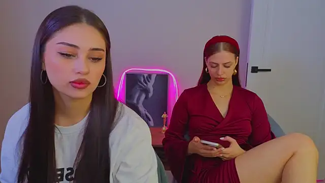 Sofia_Plump Adlı Modelin Web Kamerası Şovu
