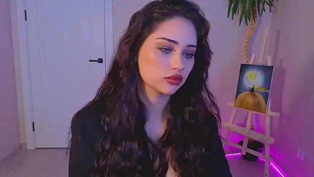 Sofia_Plump Adlı Modelin Web Kamerası Şovu