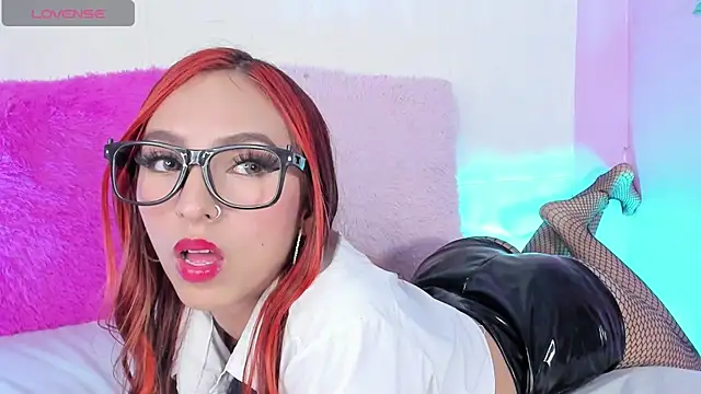Ema_Jackson's Live XXX Chat