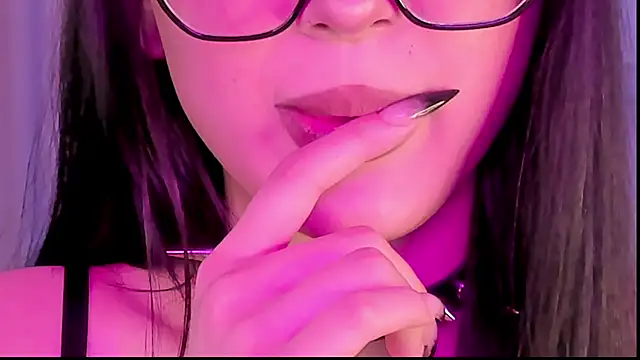 Živý XXX chat ariyastar