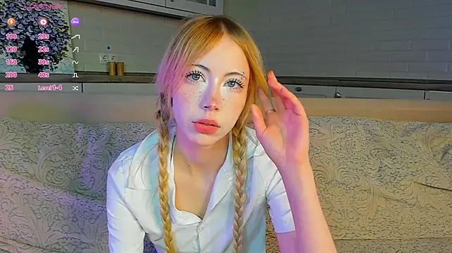 UWU_flower Chat XXX in diretta