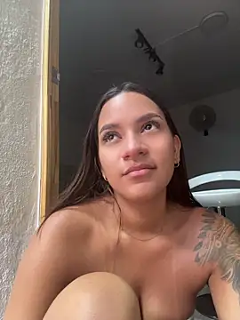 Živý XXX chat amara_wet04