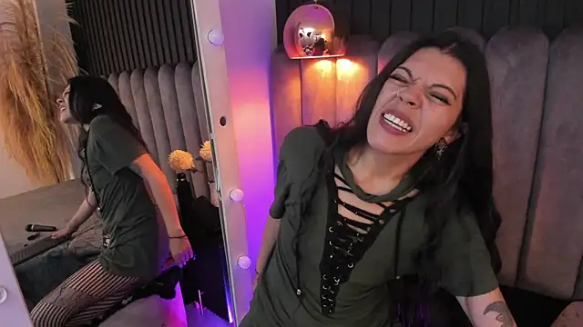 Lanadelrey_1 Live XXX-Chat