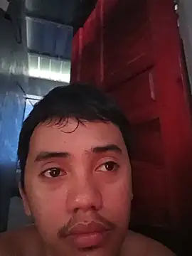 palaiyotsadavao's Webcam Show