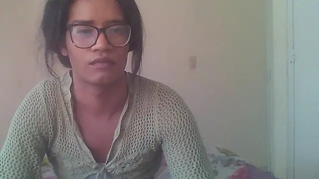 horny_brii's Webcam Show