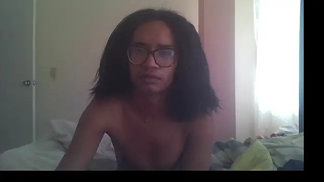 horny_brii Show in webcam