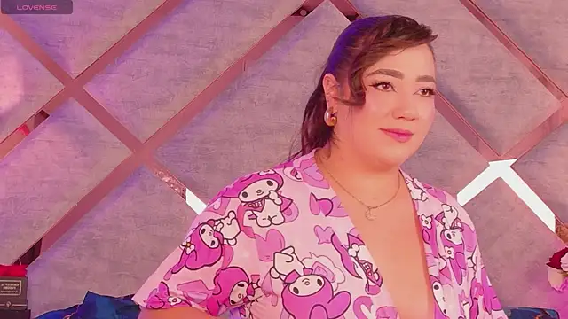 Chat +18 de Hannah-Prada ao vivo