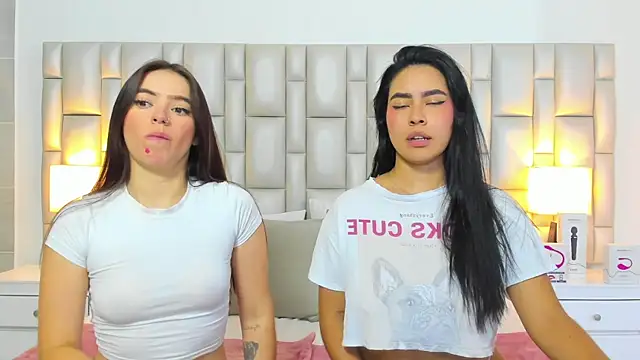 paola_katy_dicks 在線直播表演