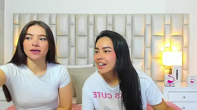 paola_katy_dicks 网络视讯表演