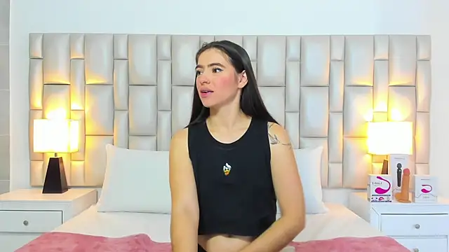 paola_katy_dicks 웹캠 쇼
