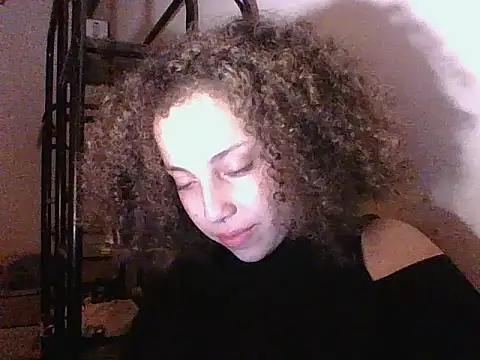 Naomi_888's Live XXX Chat