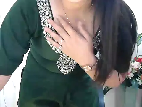 Chatroom XXX en direct de _chitranshi