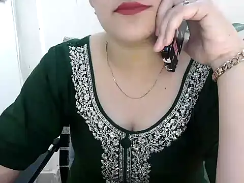_chitranshi – Naživo XXX chat