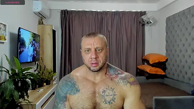 Show modela Samson_Legend na web-kameri