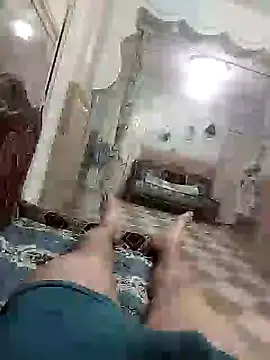 walidamouri Show in webcam