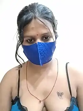 צ'אט XXX בשידור חי של Nakedgirl07