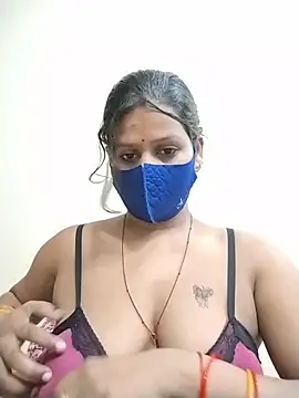Show de Nakedgirl07 na webcam