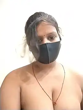 Nakedgirl07 网络视讯表演