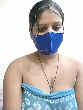 Show de hotyrani07 na webcam