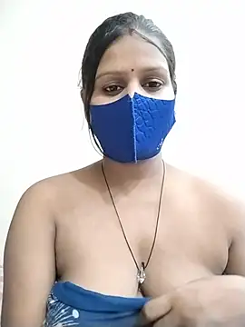 hotyrani07 Шоу с уебкамера