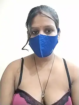hotyrani07 ওয়েবক্যাম শো