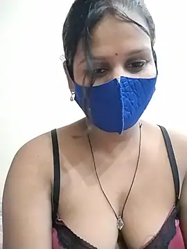 hotyrani07 Show in webcam