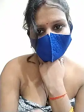 hotyrani07 Pertunjukan Webcam