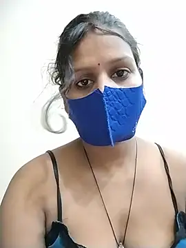 hotyrani07 Pertunjukan Webcam