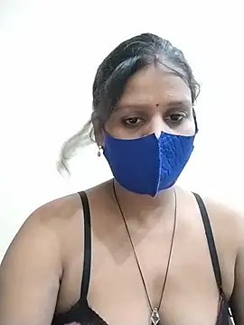 hotyrani07 Webcam Show