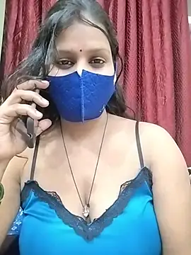 hotyrani07 现场XXX聊天