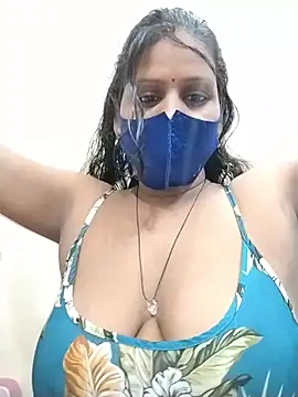 hotyrani07 Show in webcam