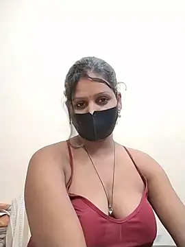 hotyrani07's Live XXX Chat