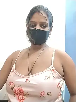 Chat XXX en directo de hotyrani07