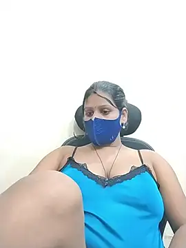hotyrani07 Adlı Modelin Web Kamerası Şovu