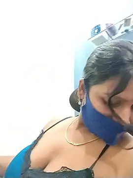 hotyrani07 Chat XXX in diretta