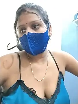 Chat +18 de hotyrani07 ao vivo