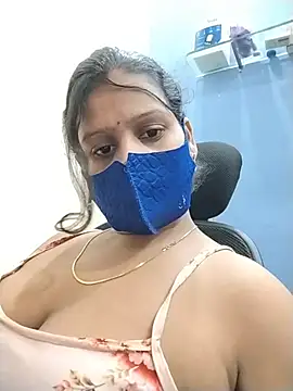 hotyrani07 ওয়েবক্যাম শো